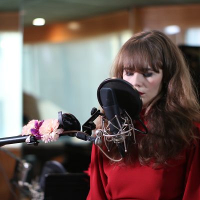 Piera Van De Wiel Singer